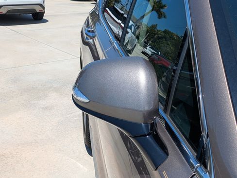 Used 2019 Hyundai Santa Fe Limited FWD image 8