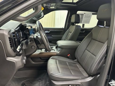 Certified 2024 Chevrolet Silverado 1500 High Country image 24