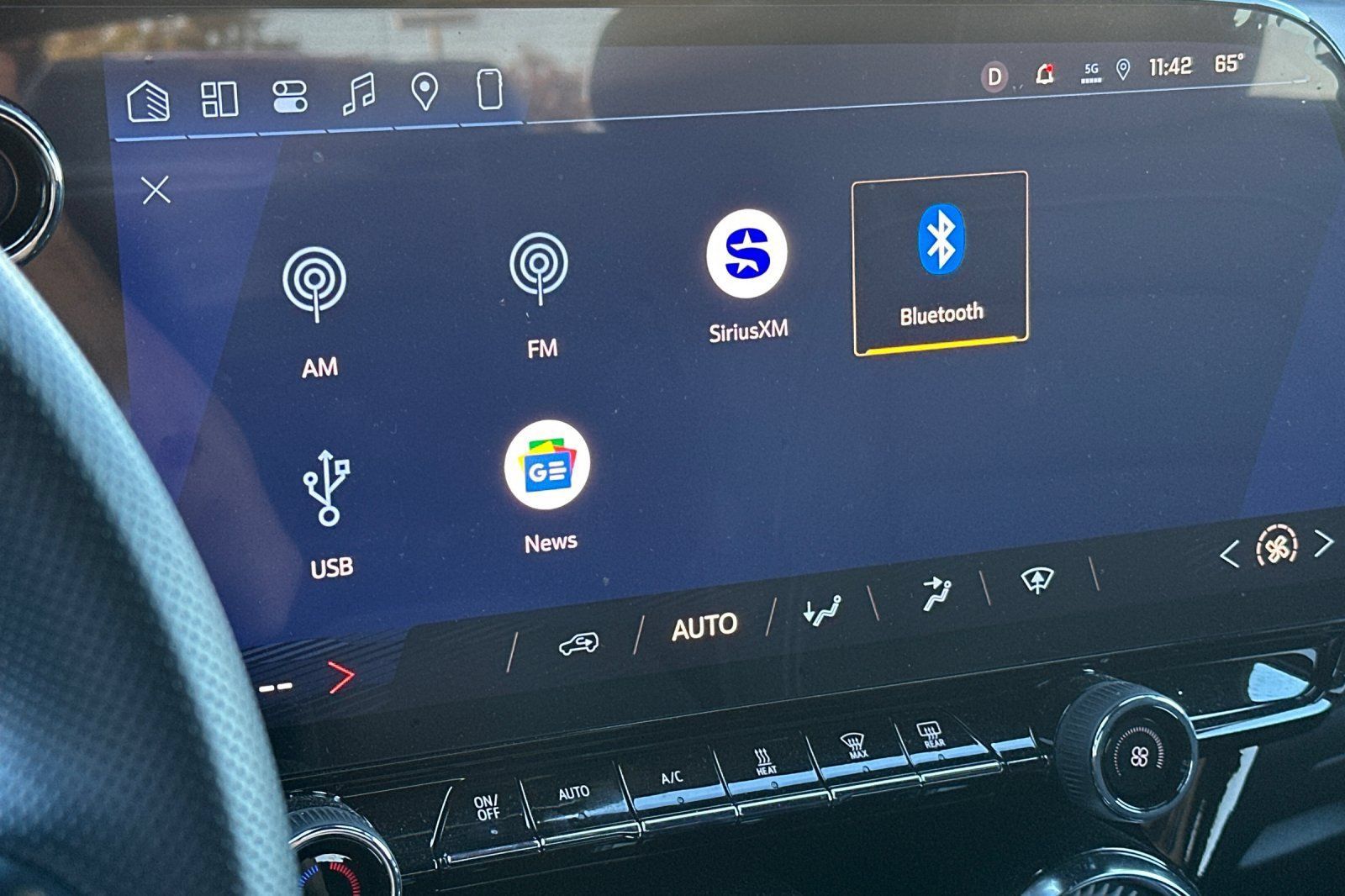 Used 2026 Chevrolet Blazer EV LT FWD image 26