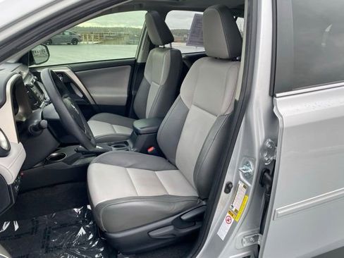 Used 2015 Toyota RAV4 XLE image 17