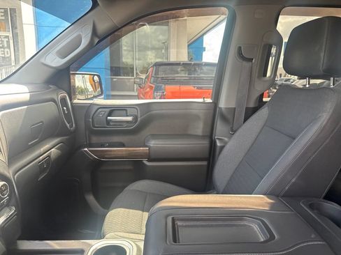 Used 2019 Chevrolet Silverado 1500 LT Trail Boss AWD/4WD image 21