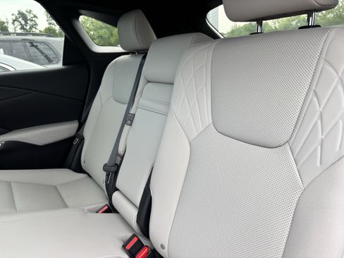 Used 2024 Lexus RX 350h w/ Convenience Package AWD/4WD image 33