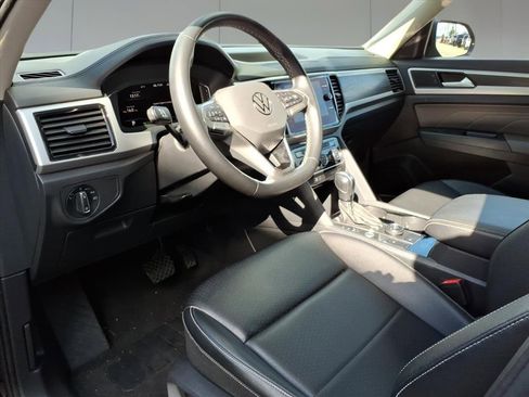Used 2022 Volkswagen Atlas SE image 11