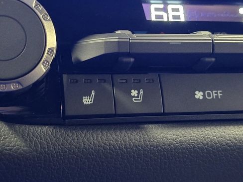 New 2026 Toyota Tundra Limited image 9