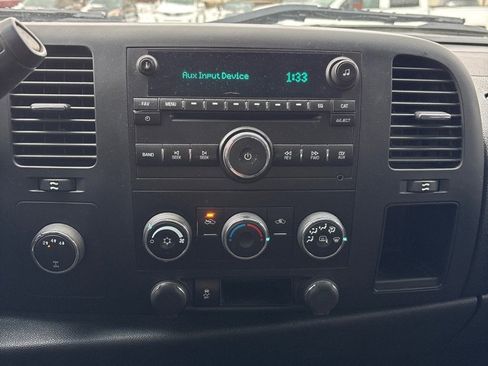 Used 2014 Chevrolet Silverado 2500 LT w/ Suspension Package, Off-Road image 15