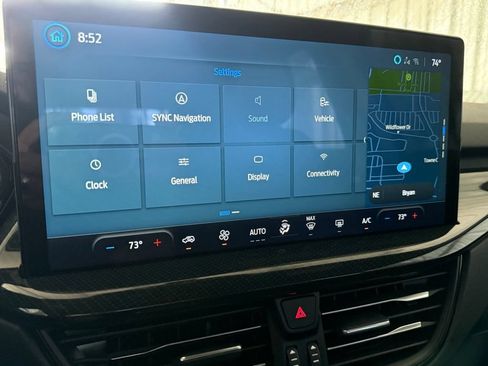Used 2024 Ford Escape ST-Line w/ Tech Pack #1 FWD image 10