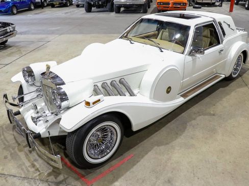 Used 1988 Ford Mustang LX image 15