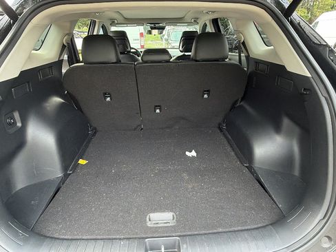 Used 2025 Kia Sportage EX w/ Premium Package FWD image 13