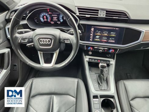Used 2019 Audi Q3 2.0T Premium Plus w/ Premium Plus Package image 34