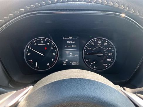 Used 2025 Subaru Outback Premium AWD/4WD image 20