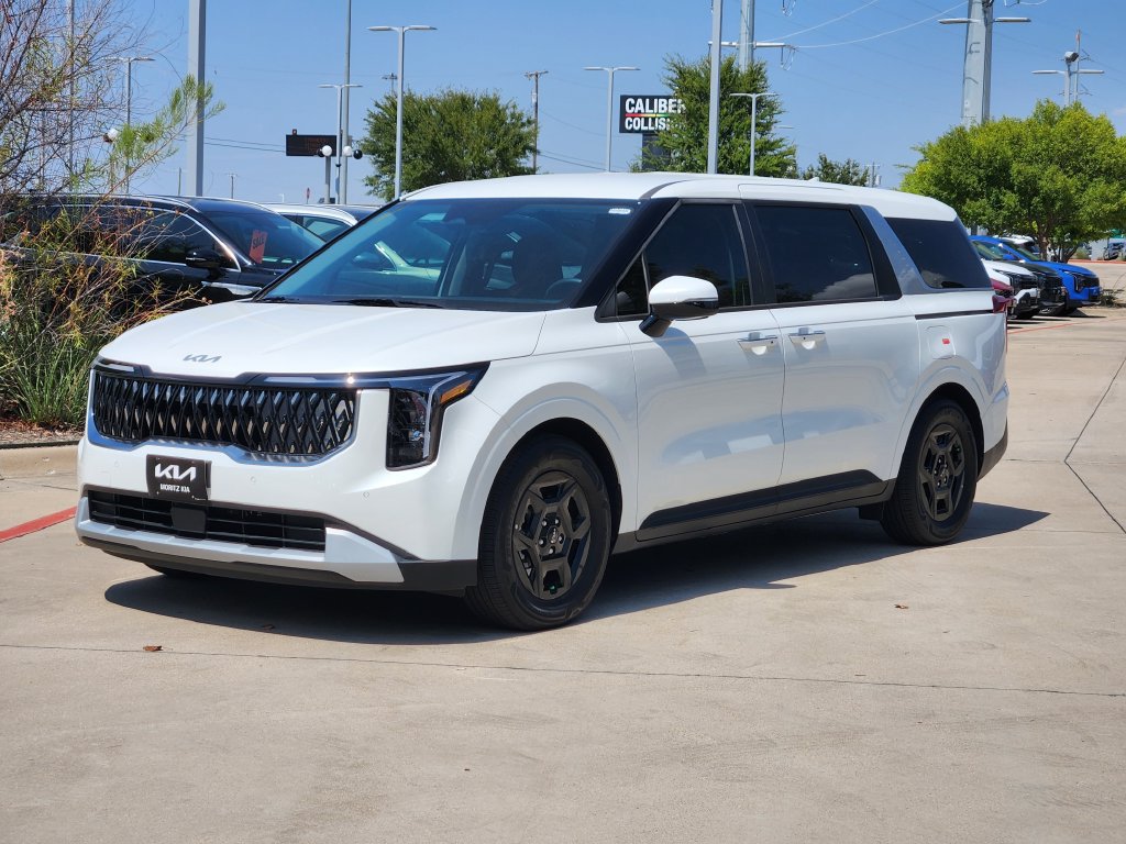 New 2026 Kia Carnival FWD image 2