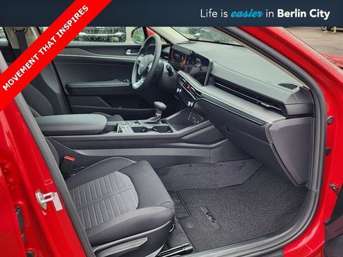 New 2025 Kia K5 LXS image 11