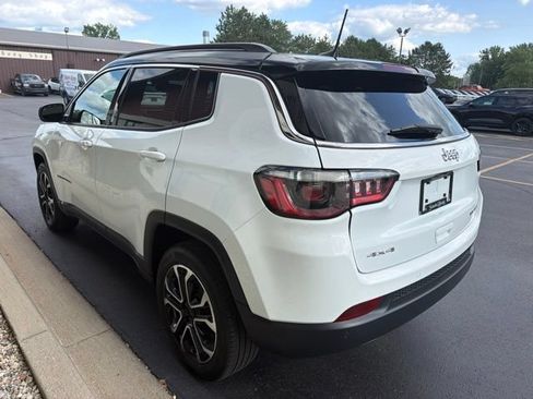Used 2023 Jeep Compass Limited AWD/4WD image 13