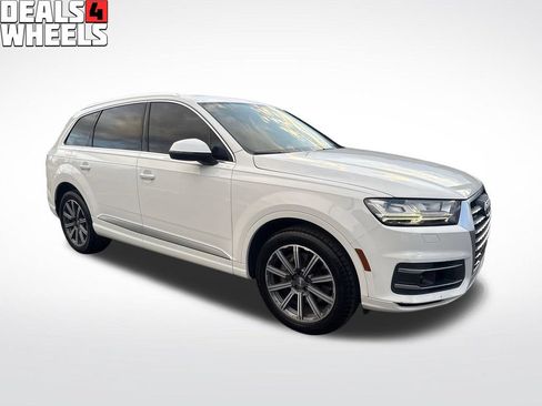 Used 2017 Audi Q7 3.0T Premium Plus AWD/4WD image 7