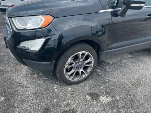 Used 2021 Ford EcoSport Titanium AWD/4WD image 2