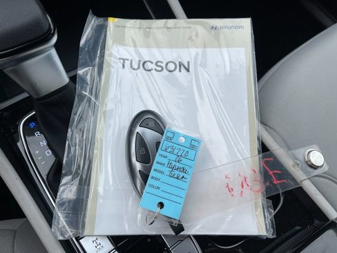 Used 2026 Hyundai Tucson SEL image 10