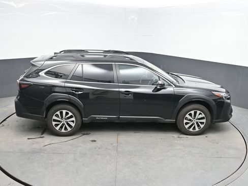 Used 2023 Subaru Outback Premium AWD/4WD image 40