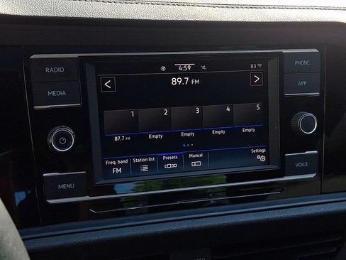 Used 2023 Volkswagen Jetta SE w/ Panoramic Sunroof Package FWD image 23