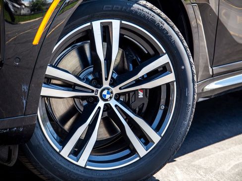 New 2026 BMW X7 M60i AWD/4WD image 9