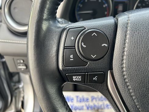 Used 2018 Toyota RAV4 XLE image 22