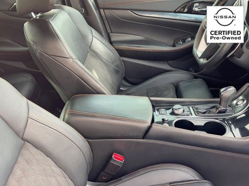 Certified 2023 Nissan Maxima SR w/ Sport Mat Group image 13