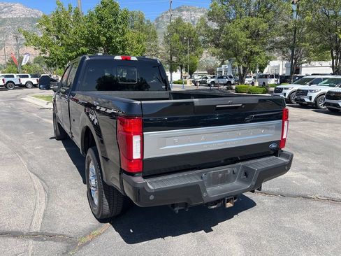 Used 2022 Ford F350 Platinum AWD/4WD image 11