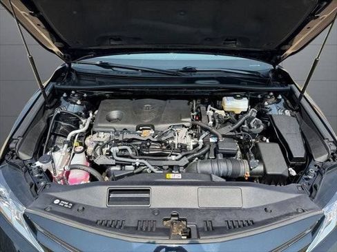Used 2019 Toyota Camry LE FWD image 51