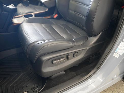 Used 2022 Honda CR-V Touring image 26