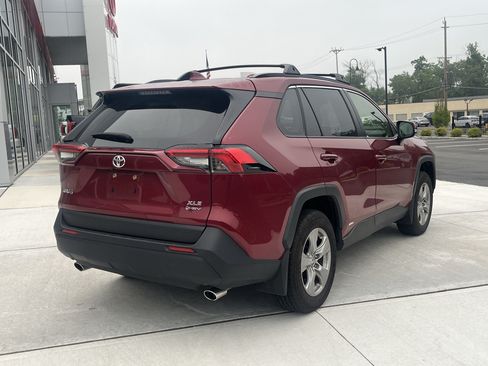 Certified 2025 Toyota RAV4 XLE w/ Convenience Package AWD/4WD image 3