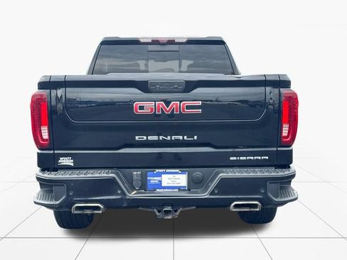 Used 2022 GMC Sierra 1500 Denali w/ Denali Premium Package AWD/4WD image 4