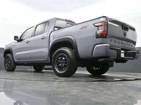 Used 2022 Nissan Frontier PRO-4X w/ Pro-4X Premium Package image 28
