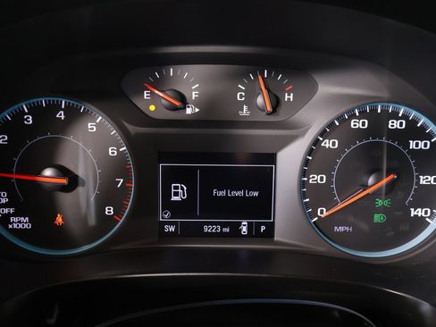 Used 2025 Chevrolet Malibu RS FWD image 4