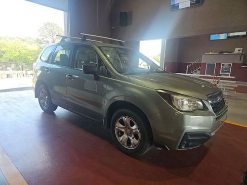 Used 2017 Subaru Forester 2.5i w/ Protection Package #1 AWD/4WD image 3