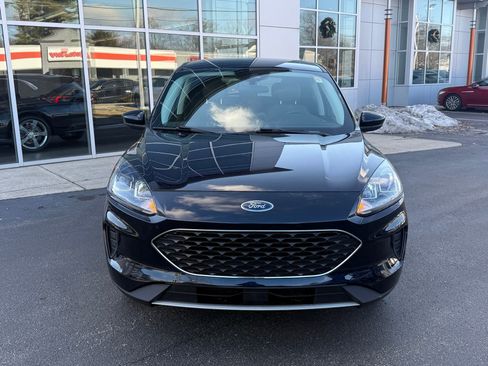 Used 2021 Ford Escape SE image 7