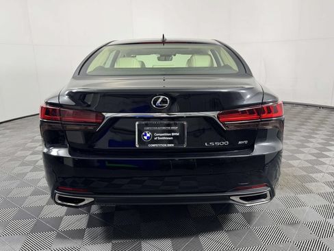 Used 2024 Lexus LS 500 AWD w/ Interior Upgrade Package image 9