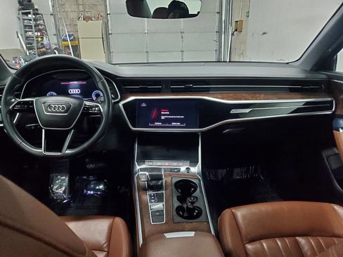 Used 2021 Audi A6 Premium Plus w/ Premium Plus Package image 11