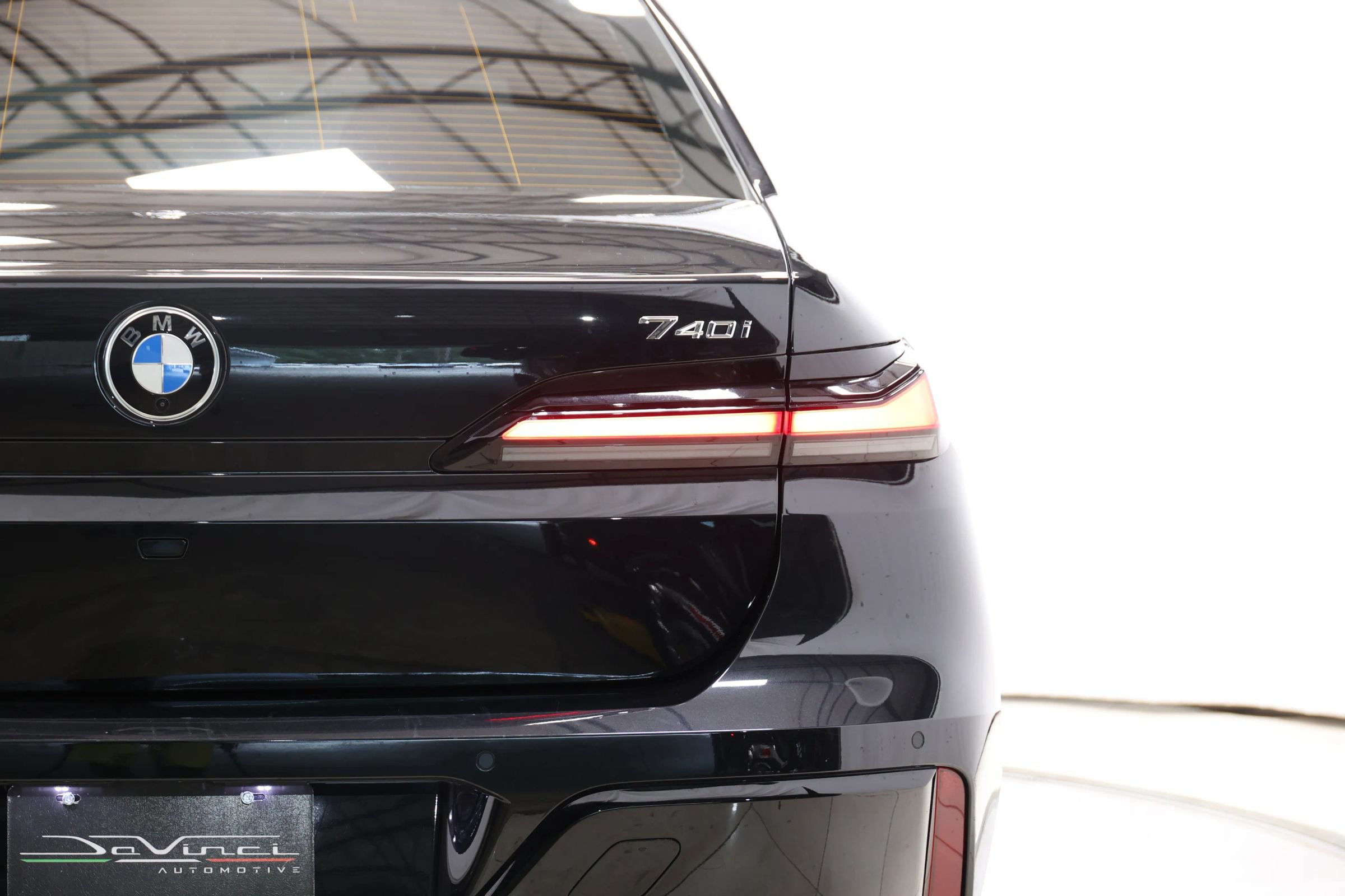 Used 2025 BMW 740i RWD image 72
