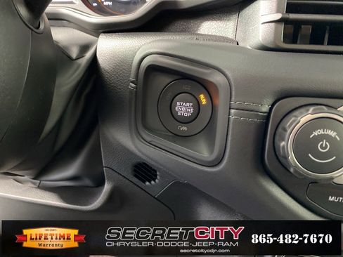 New 2026 Jeep Gladiator Rubicon image 17