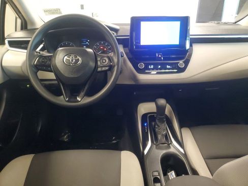 Used 2023 Toyota Corolla LE w/ LE Premium Package FWD image 9