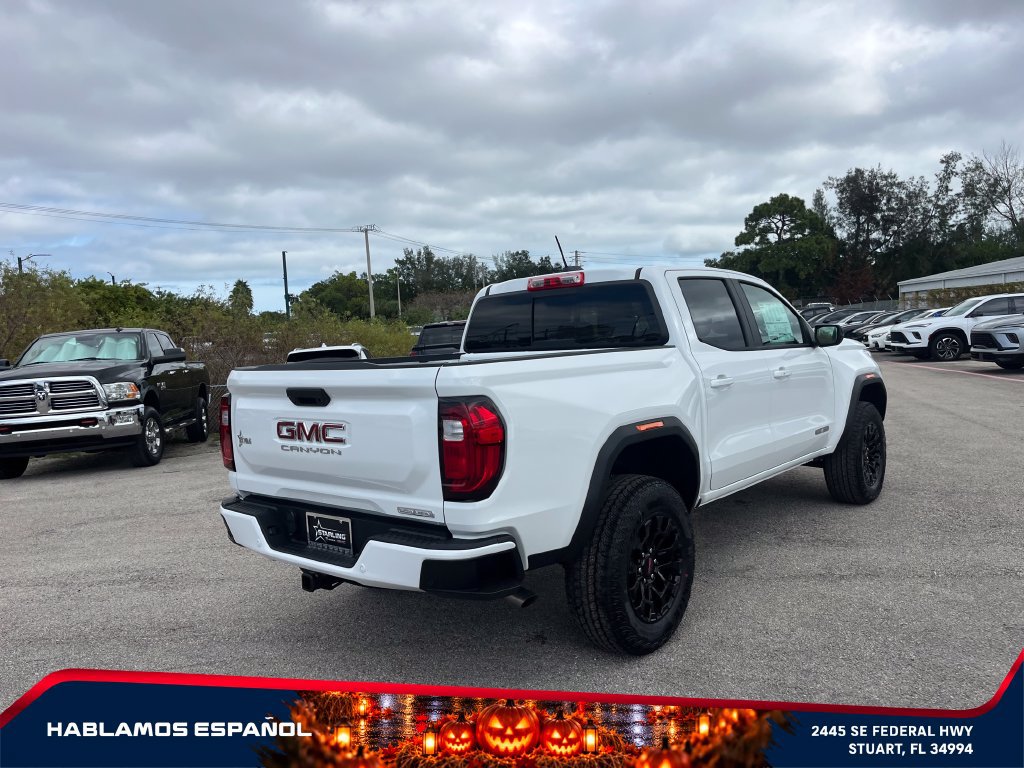 New 2026 GMC Canyon Elevation w/ Convenience Package RWD image 7