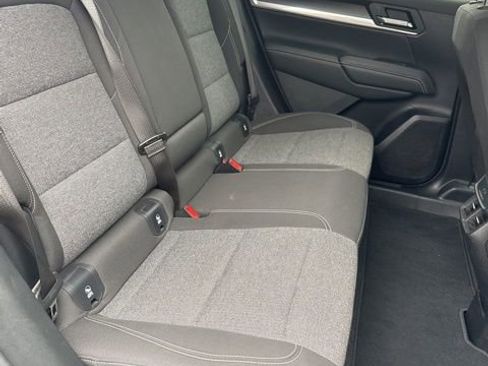 Used 2025 GMC Terrain Elevation image 40