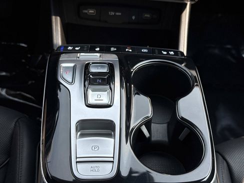 Certified 2022 Hyundai Tucson Limited AWD/4WD image 8