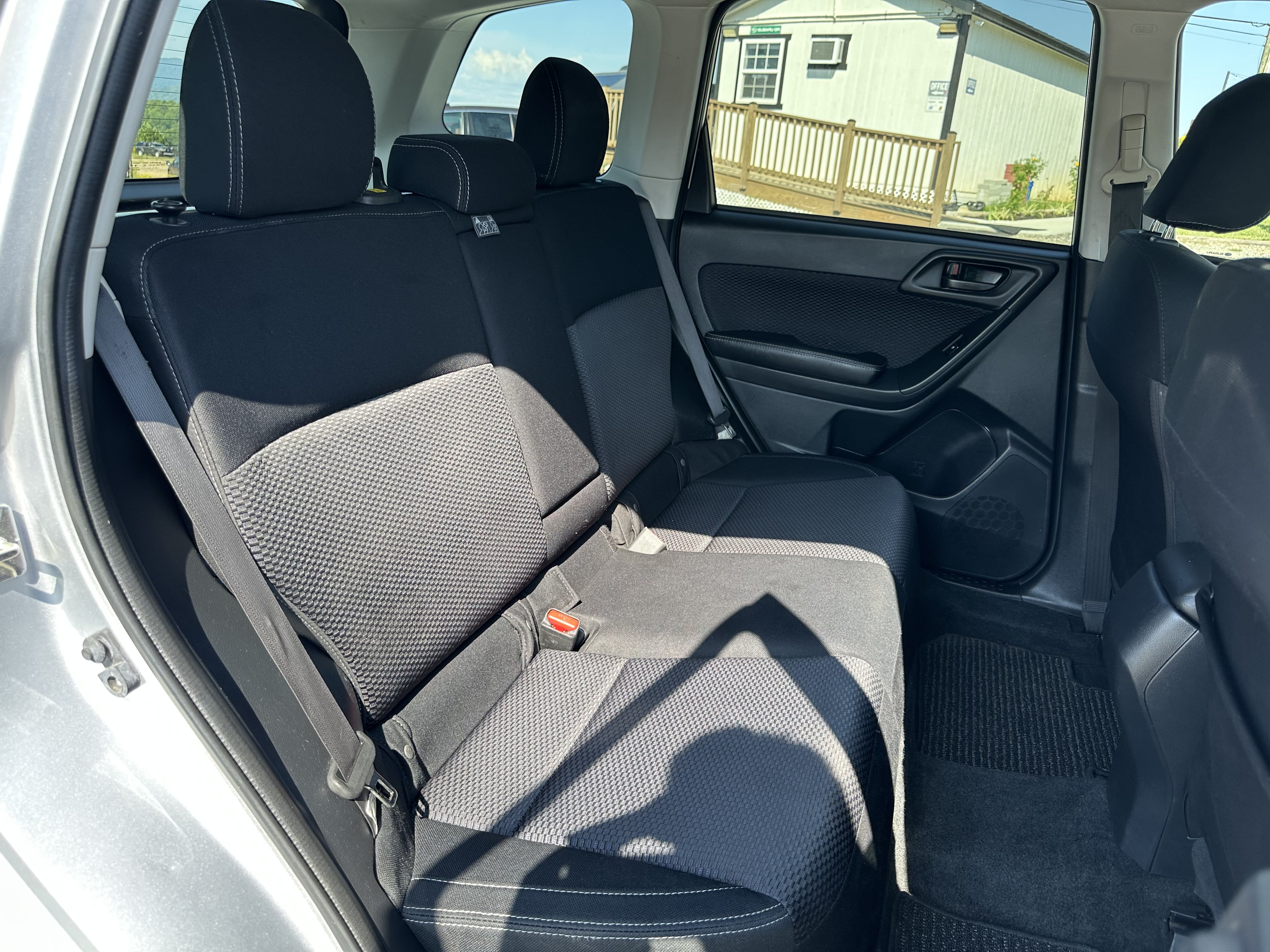 Used 2017 Subaru Forester 2.5i Premium AWD/4WD image 11
