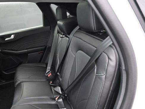 New 2026 Ford Escape SE w/ PHEV Premium Package FWD image 25