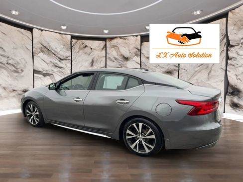 Used 2016 Nissan Maxima Platinum w/ Interior Lighting Package FWD image 7
