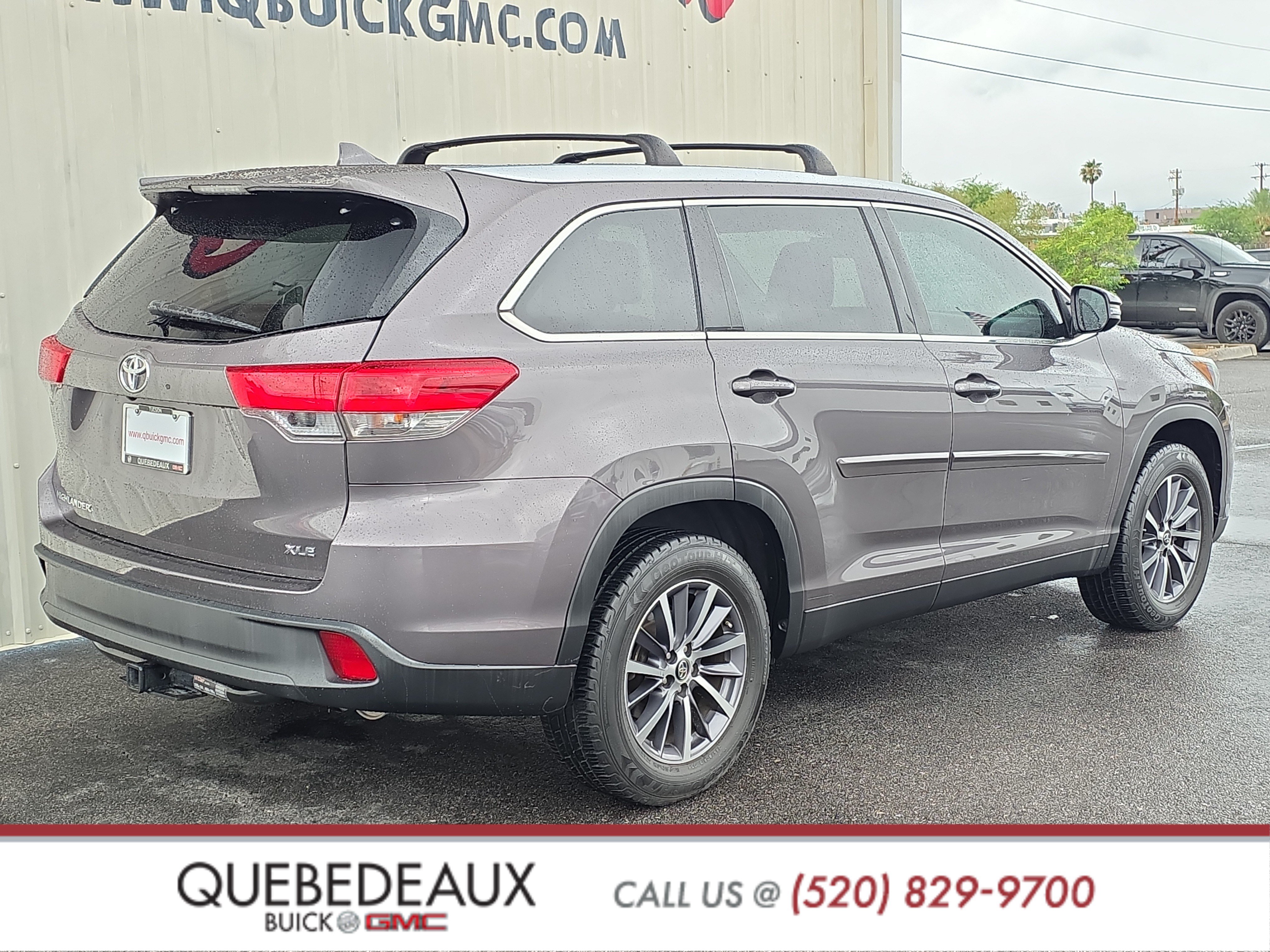 Used 2019 Toyota Highlander XLE FWD image 8