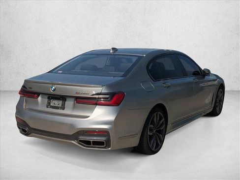 Used 2020 BMW M760i xDrive w/ Luxury Rear Seating Package AWD/4WD image 5