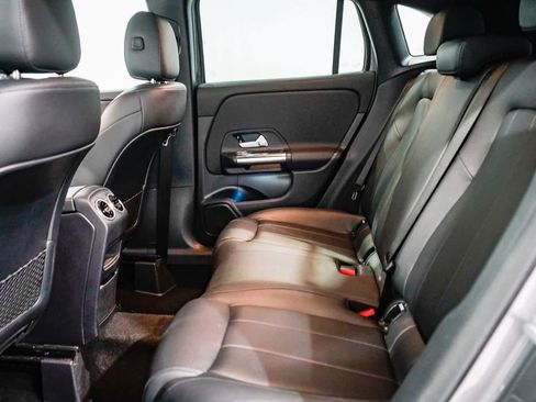 Certified 2022 Mercedes-Benz GLA 250 4MATIC image 18