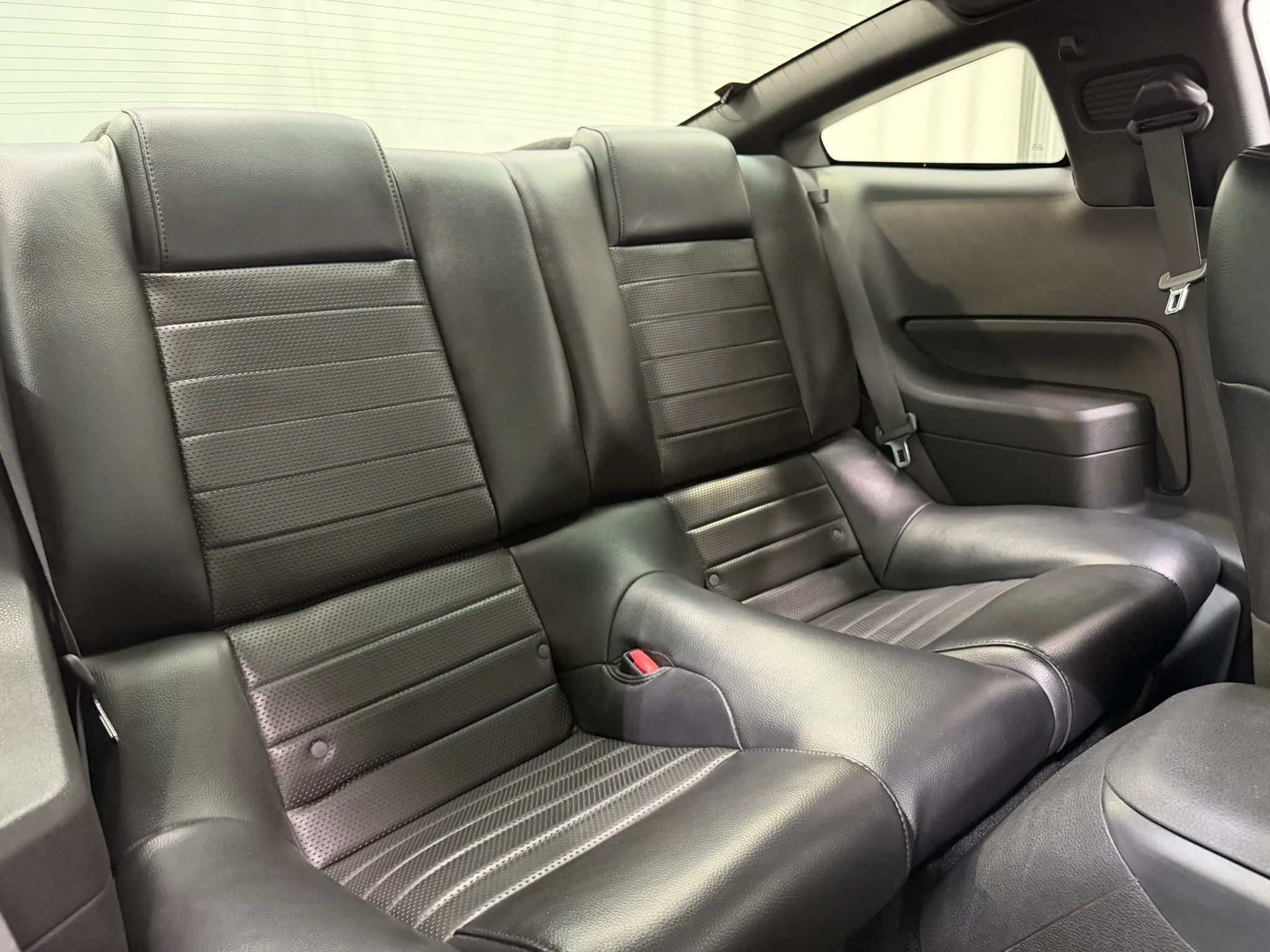 Used 2007 Ford Mustang GT Premium RWD image 19