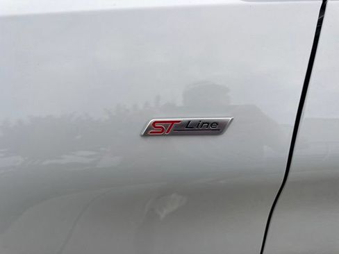 Used 2026 Ford Explorer ST-Line w/ ST-Line Street Pack AWD/4WD image 27